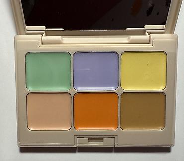 üz: Orijinaldır SHEGLAM Multi-Fix Concealer and Color Corrector palitrası — 3