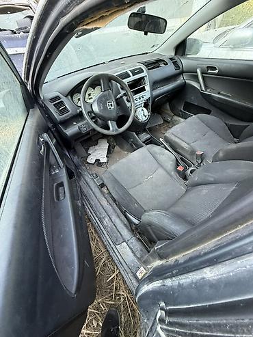 Honda: Honda Civic: 1999 г., Седан — 16