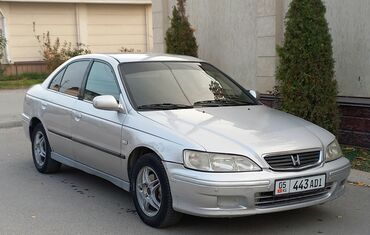 автомобиль минивен: Honda Accord: 1999 г., 2 л, Механика, Бензин, Седан