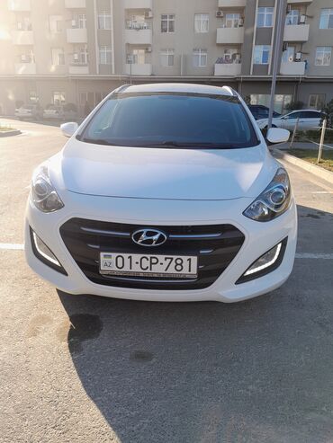 Hyundai: Hyundai i30: 1.6 л | 2015 г. Универсал