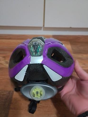 Dodaci za bicikl: Biciklistička kaciga – žensko/dečija, ljubičasto-bela sa cvetnim — 7