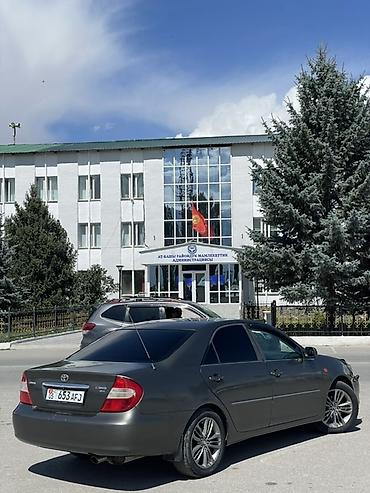 чанган бенбен е стар: Toyota Camry: 2002 г., 2.4 л, Механика, Бензин, Седан — 5