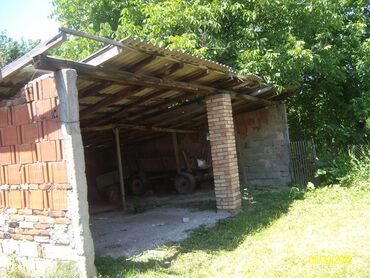 Kuće na prodaju: 104 kv. m, 3 sobe — 27