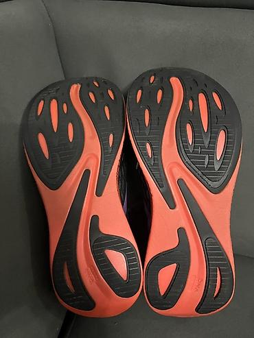 беговые: Беговые кроссовки Brooks Hyperion Max Размер 45 - 29см Идеальное — 5