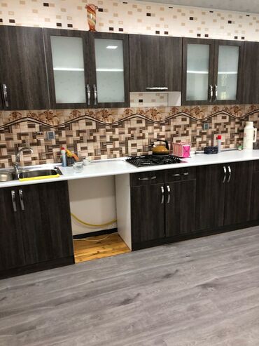 Həyət evləri və villaların satışı: 7 otaqlı, 300 kv. m, Yeni təmirli — 7