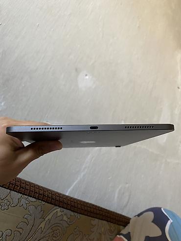 iphon air: Планшет, Apple, память 64 ГБ, 10" - 11", Wi-Fi, Б/у, Классический цвет - Черный — 3