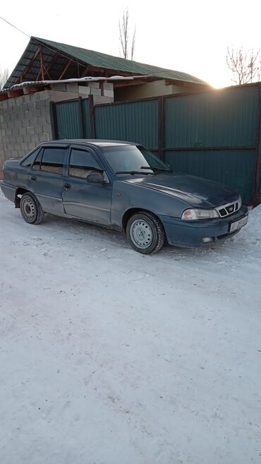 машина: Daewoo Nexia: 2003 г., 1.5 л, Механика, Бензин, Седан