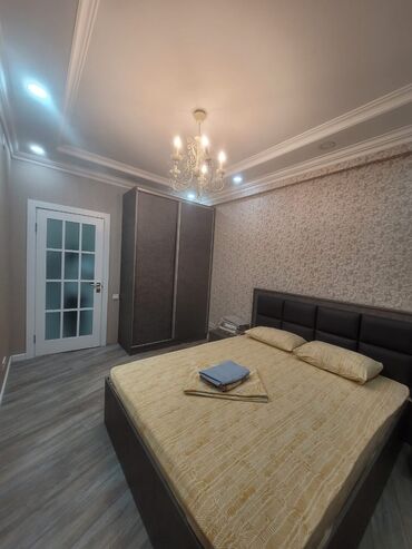 Посуточная аренда квартир: 1 комната, Душевая кабина, Постельное белье, Кондиционер — 8