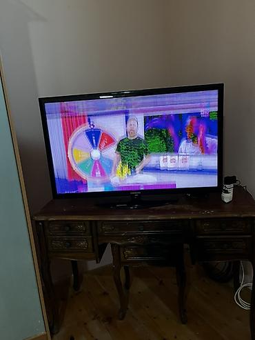 smart tv ram: Samsung LED televizor, model UE40EH5300W. Xüsusiyyətlər: - Ekran: 40 — 9