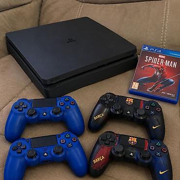 plastation 4: ПРОШИТЫЙ PlayStation 4 Slim + 4 ДЖОСТИКА + ДИСК SPIDER MAN Состав — 1