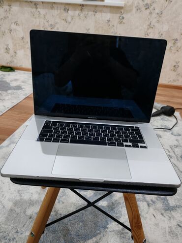 ноутбуки в рассрочку без банка в бишкеке: Ноутбук, Apple, 16 ГБ ОЗУ, Apple M1 Pro, 16 ", Б/у, Игровой
