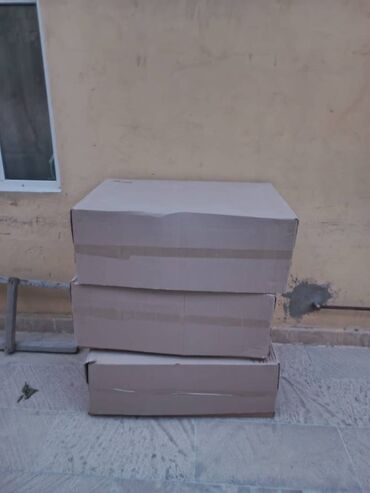 korona mebel: Transformer besikler üçün kardon karobka.İdeal