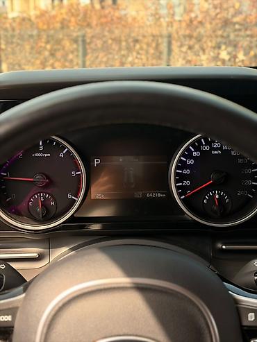 byd 2: Kia Carnival: 2021 г., 2.2 л, Автомат, Дизель, Минивэн — 5