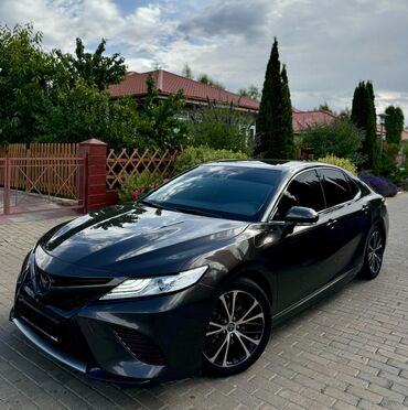 Транспорт: Toyota Camry: 2019 г., 2.5 л, Автомат, Бензин, Седан