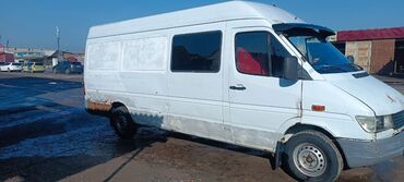 mercedesbenz sprinter грузопассажирский: Легкий грузовик, Б/у