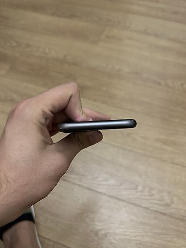 ikinci el ipone 11: IPhone 11, 64 GB, Qara, Simsiz şarj, Face ID — 5