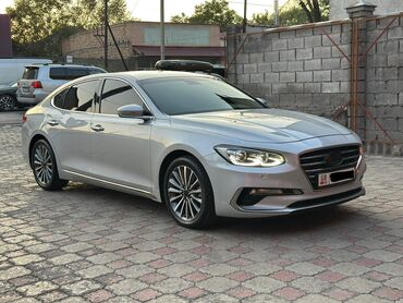 срочно в связи с переездом: Hyundai Grandeur: 2019 г., 3 л, Автомат, Газ, Седан