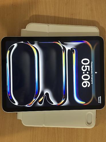 ikinci el ipad pro: İşlənmiş Apple iPad 11 (2025), 11", 128 GB, Ünvandan götürmə, Ödənişli çatdırılma — 1