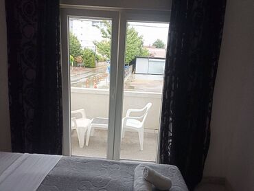 Stan na dan: 1 soba — 3