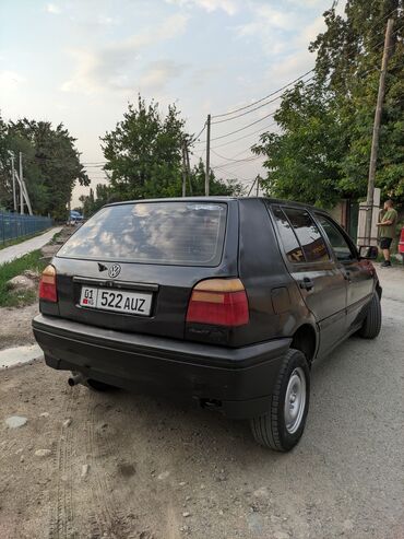 центральный замок гольф: Volkswagen Golf: 1993 г., 1.8 л, Механика, Бензин, Хэтчбэк