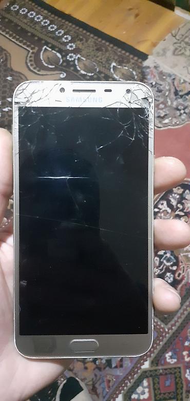 Samsung: Samsung J400, 16 GB, rəng - Qızılı, Sensor — 3