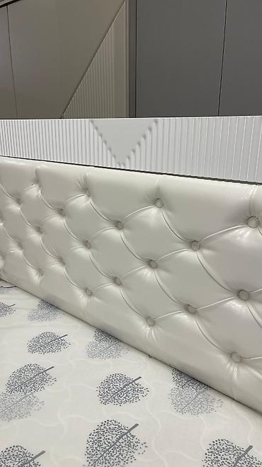 Спальные гарнитуры: Спальный гарнитур, Новый, Двуспальная кровать, Шкаф, Комод, В рассрочку, МДФ, Бесплатная доставка — 9