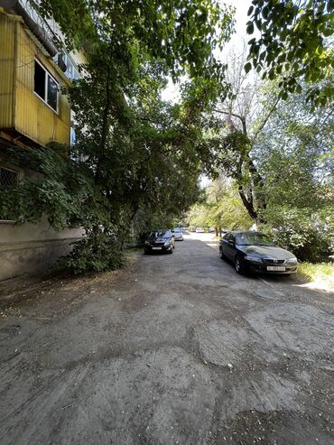 Продажа квартир: 1 комната, 28 м², Хрущевка, 1 этаж, Старый ремонт — 8