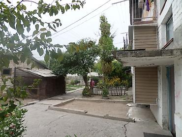 продаю псо квартиру: 3 комнаты, 85 м², 106 серия, 1 этаж, Косметический ремонт — 1