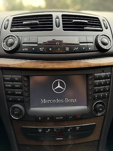 x class: Mercedes-Benz E-Class: 2003 г., 3.2 л, Автомат, Бензин, Седан — 4