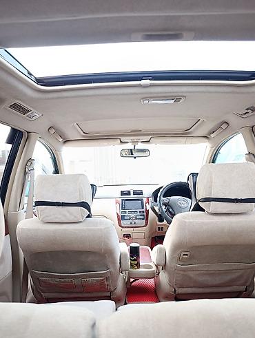 Toyota: Toyota Ipsum: 2001 г., 2.4 л, Автомат, Бензин, Минивэн — 11