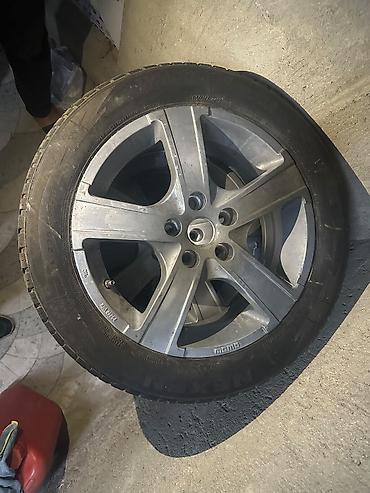 Salam ford disq tekeri 16liqdi 205 65 16di cat svarka yoxdu eyrisi