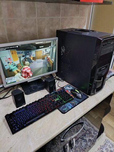 still cool android monitor: Intel Core i5-2400 ( 4/4) H 67 M plata çox güclü platadir