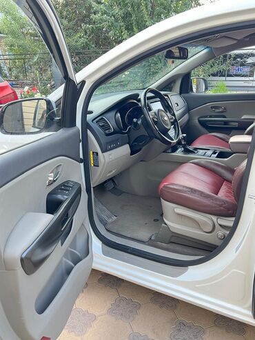 Kia: Kia Carnival: 2018 г., 2.2 л, Автомат, Дизель, Минивэн — 6