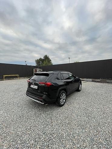Toyota: Toyota RAV4: 2023 г., 2 л, Автомат, Бензин, Кроссовер — 4
