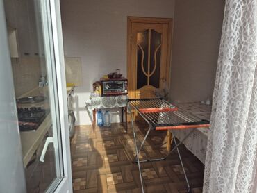 Dekorlar və bəzəklər: 9-cu mikrarayonda Nəsimi metrosuna yaxın 17 mərtəbənin 2 ci — 20