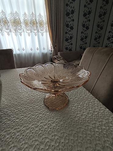 50-60 ilin meyvə qabıdı. heç bir defekti yoxdu. Biləcəridədir lalafo.az -da 50-60 ilin meyvə qabıdı. heç bir defekti yoxdu. Biləcəridədir