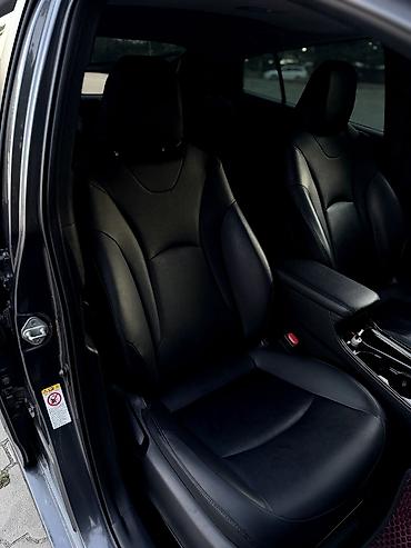 таиота приус: Toyota Prius: 2019 г., 1.8 л, Автомат, Гибрид, Лифтбек — 9