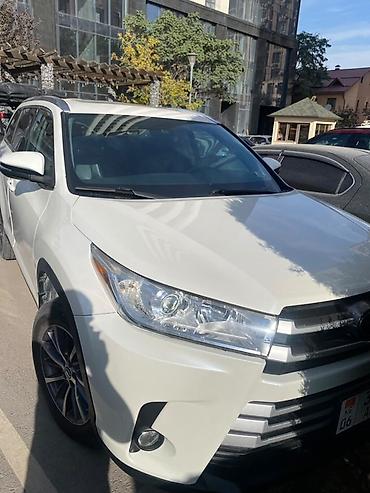 Toyota: Toyota Highlander: 2019 г., 3.5 л, Автомат, Бензин, Кроссовер — 1