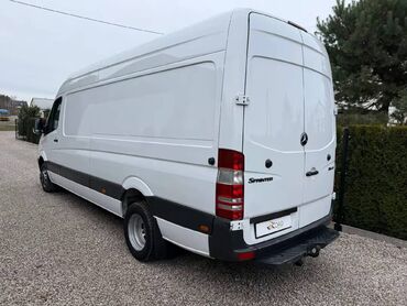 Легкий грузовой транспорт: Легкий грузовик, Mercedes-Benz — 9
