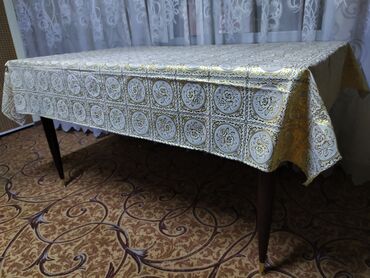 Столы для зала: ✅Продаётся раздвижной стол для гостиной или столовой. ♻️Форма — 11