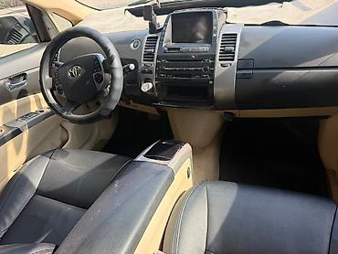 Toyota: Toyota Prius: 2007 г., 1.5 л, Автомат, Гибрид, Лифтбек — 5