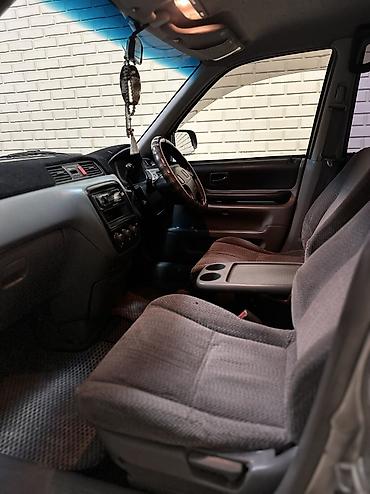 Honda: Honda CR-V: 1996 г., 2 л, Автомат, Бензин, Универсал at lalafo.kg — 7 Honda: Honda CR-V: 1996 г., 2 л, Автомат, Бензин, Универсал — 7