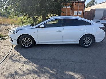 хюндай майти: Hyundai Sonata: 2017 г., Седан — 3