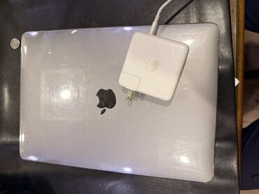 макбук про м3: Ноутбук, Apple, 8 ГБ ОЭТ, Apple M2, 13.3 "