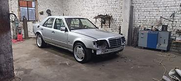 банки amg: Mercedes-Benz W124: 1994 г., 4.2 л, Автомат, Бензин, Седан — 8