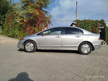 50 куб: Honda Civic: 2007 г., 1.3 л, Автомат, Бензин, Седан — 3