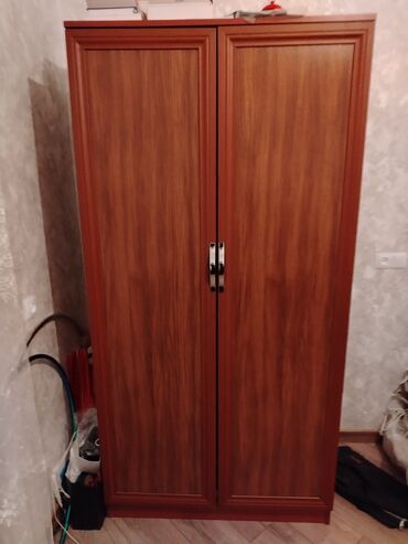 saxlama qab: Mebel dəsti – qonaq otağı və mətbəx üçün Paket tərkibi: - İki qapılı