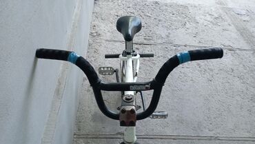 Велосипеддер: Срочно продаю трюкавой бмх в хорошем состоянии тормоза в подарок купил