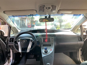 тойота хэтчбек: Toyota Prius: 2012 г., 1.8 л, Автомат, Электромобиль, Хетчбек