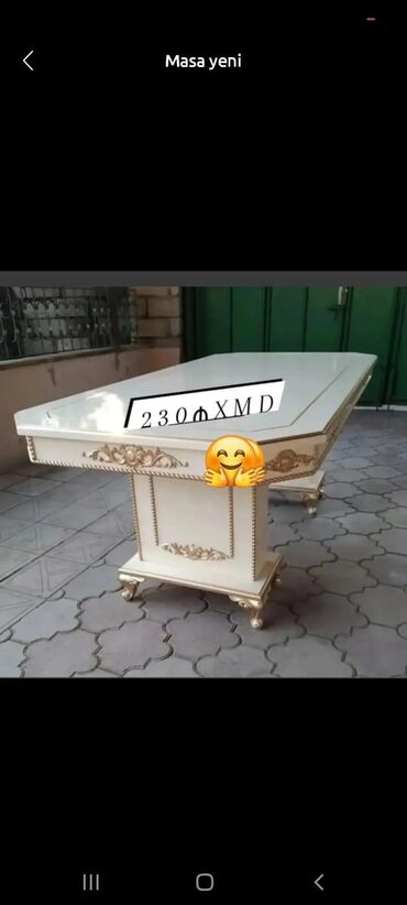 Divan və kreslo dəstləri: Masa yeni